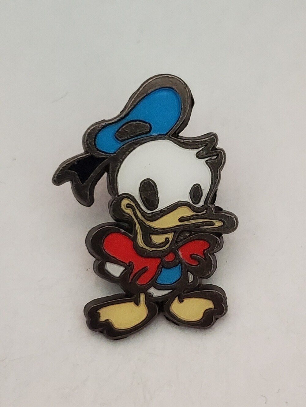 Disney Pin Trading Donald Duck Stylized Cuties Character Collection Pin